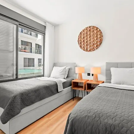 Coastal Haven In Center Appartement